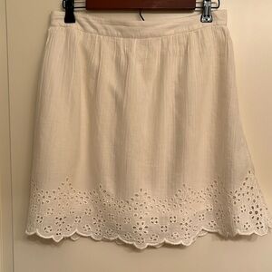 Old Navy Eyelet Short Mini Skirt Cream/Off White Size SP